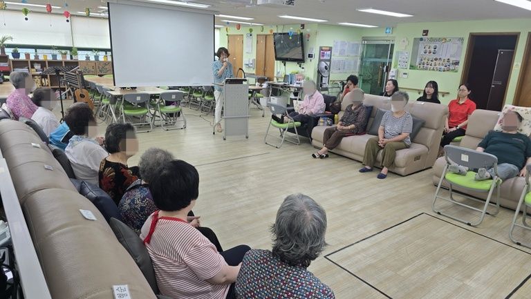 주간보호 예배 / 건강체조 / 낚시 놀이