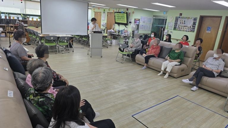 주간보호 예배  / 인지 실버 체육의 시간