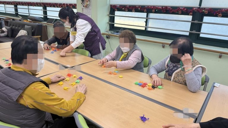 교구 인지 외부강사 / 동치미 만들기 / 건강체조