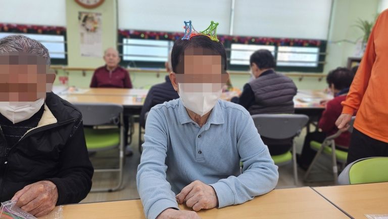 인지 교구 / 신체활동 탁구공 타작 놀이 / 건강체조 