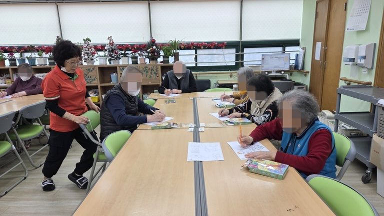 인지활동 / 투호 던지기 /  건강체조 