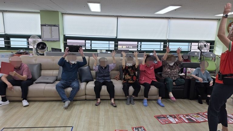 화투치기 / 한글날 공부