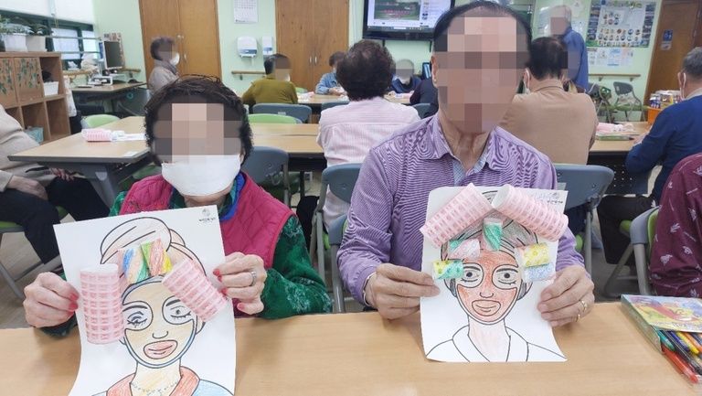 인지 미술의 시간 / 탁구공 게임 / 건강체조 