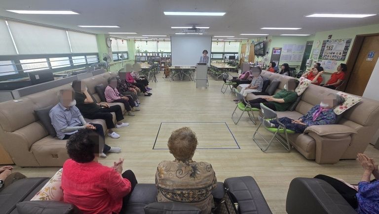 주간보호 예배 / 인지 체육의 시간