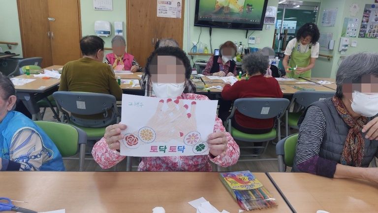 토닥 토닥 / 힐링의 시간 / 