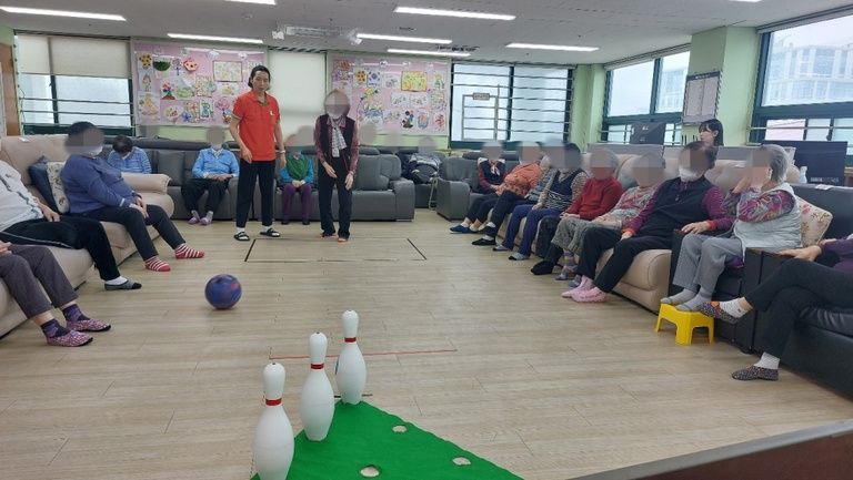 볼링 게임 / 인지 미술의 시간 